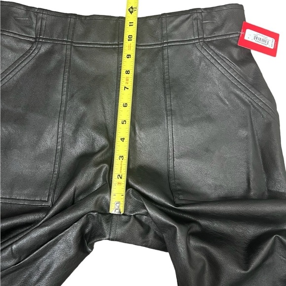Spanx Women’s Black Leather Like Jogger Rise High - Picture 16 of 17